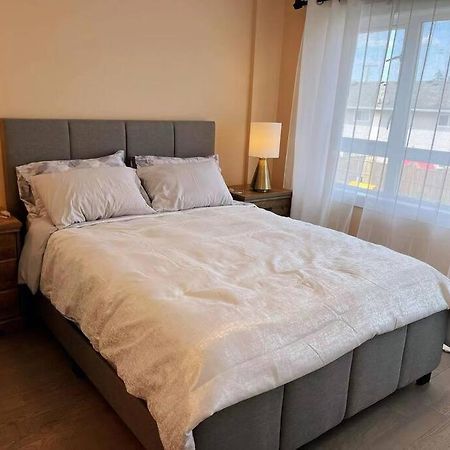 Brand New Luxury 2-Bedroom Townhouse. Duncan Exterior foto
